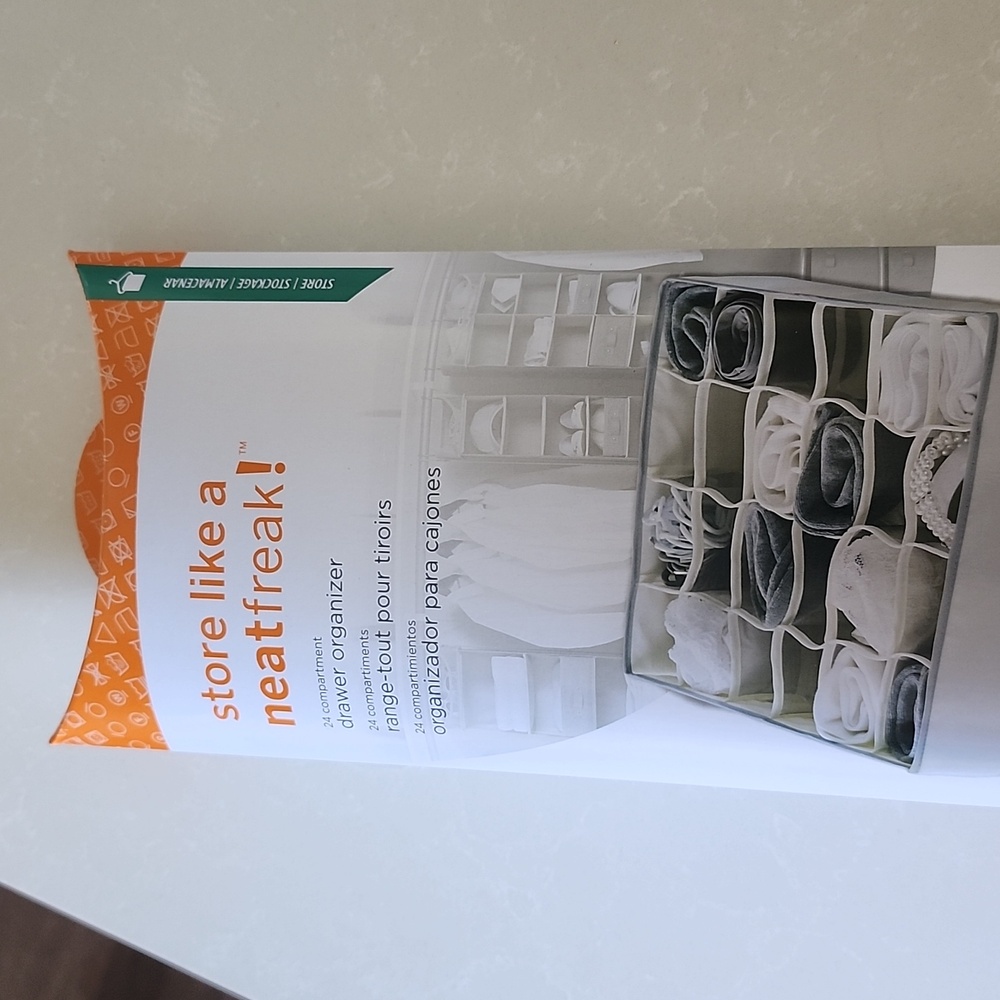 Drawer organizer